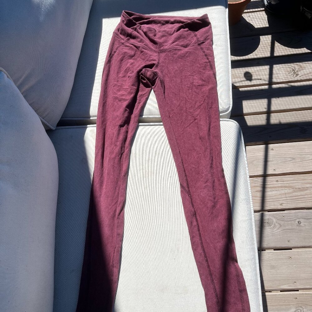 Maroon striped lululemon leggings